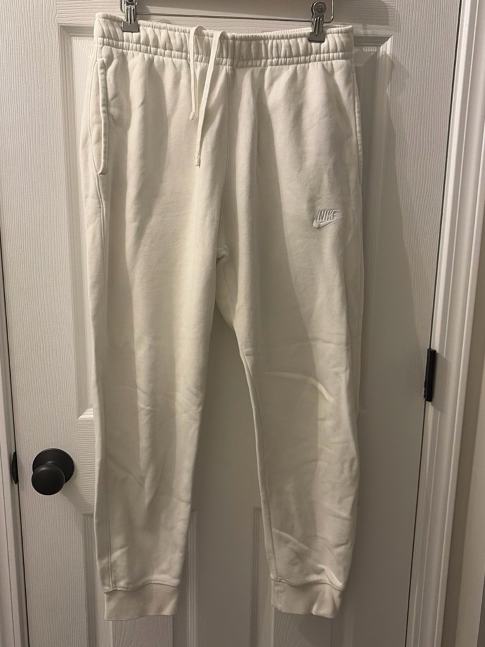 Nike Men’s White Jogger Pants